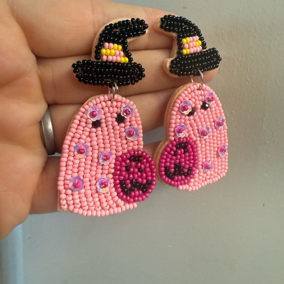 Beaded Halloween Ghost Earrings – Pink Ghost with Witch Hat - Picture 2 of 5